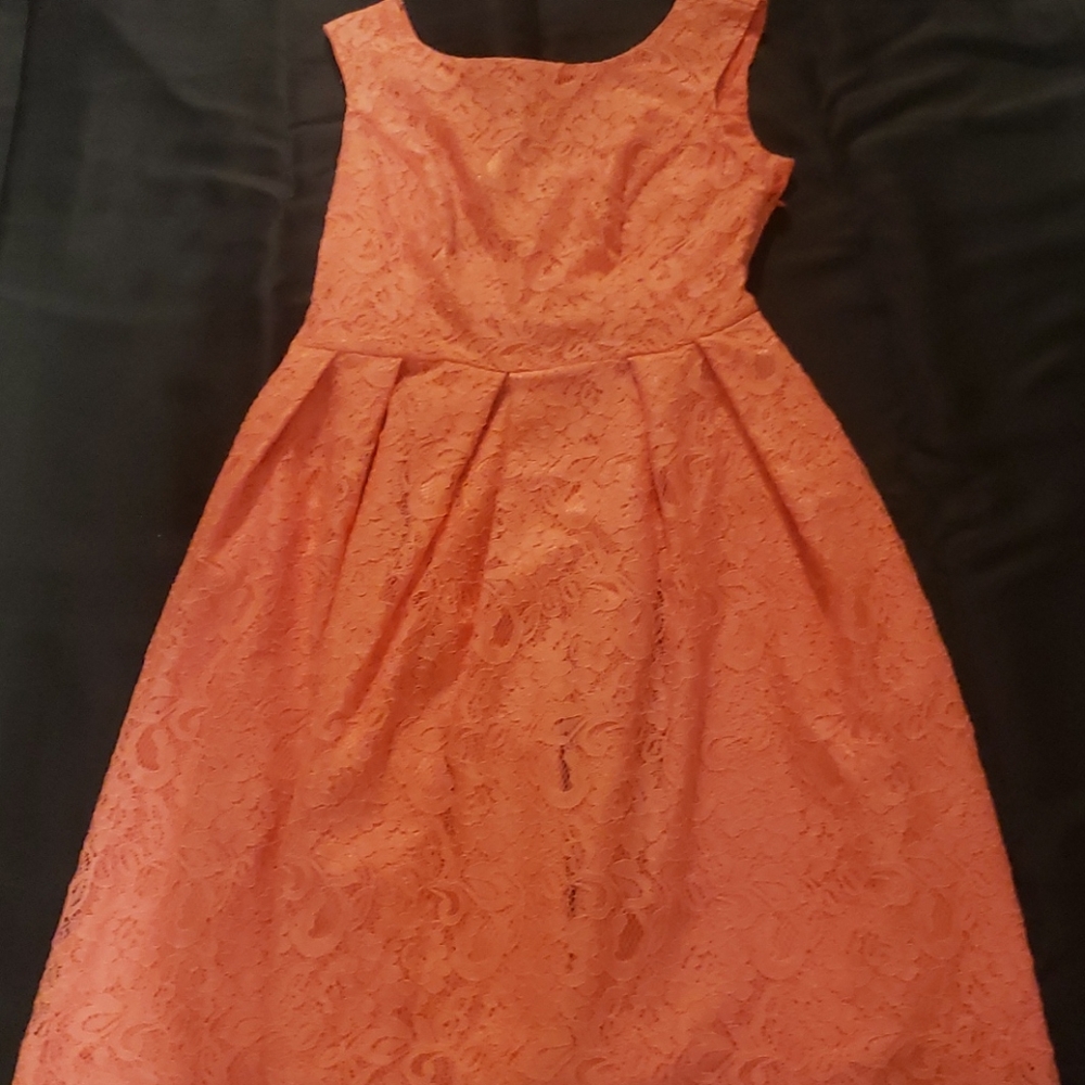 Dress - Picture 4 of 5